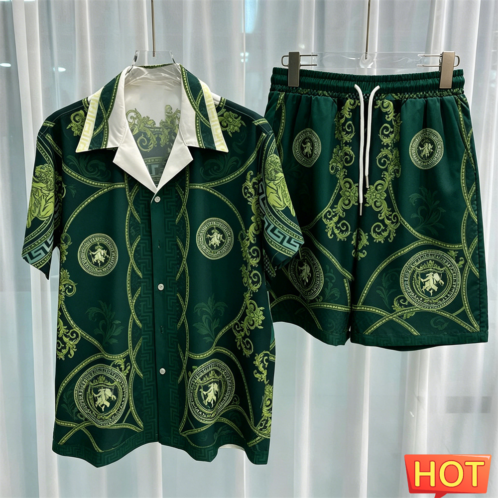 Striped Crown Pattern Luxury t - Shorts ulasan dan harga